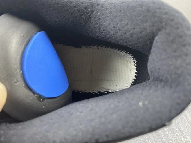 Bmlin Jordan 'Defining Retro 487471-022 Air Moments' 14 0815